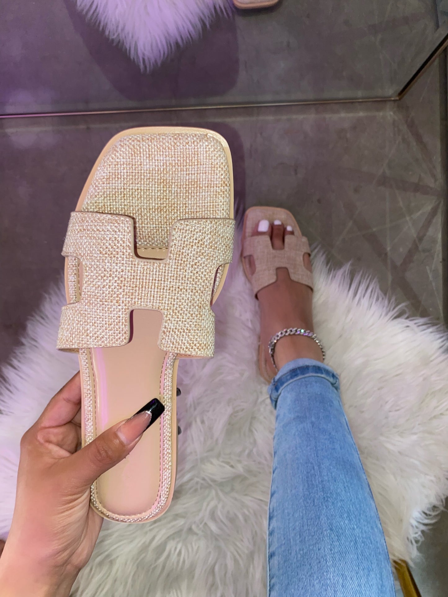 Kalyn Sandal - Raffia