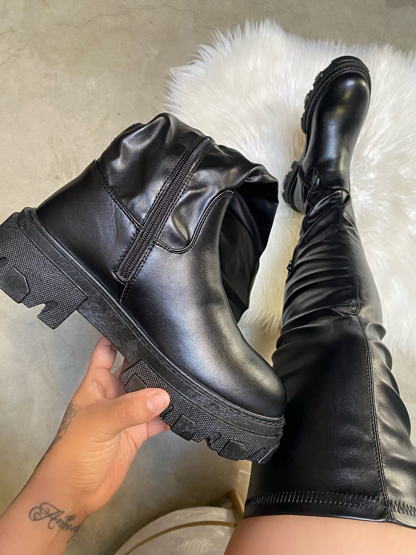 Avianna Thigh High - Black PU