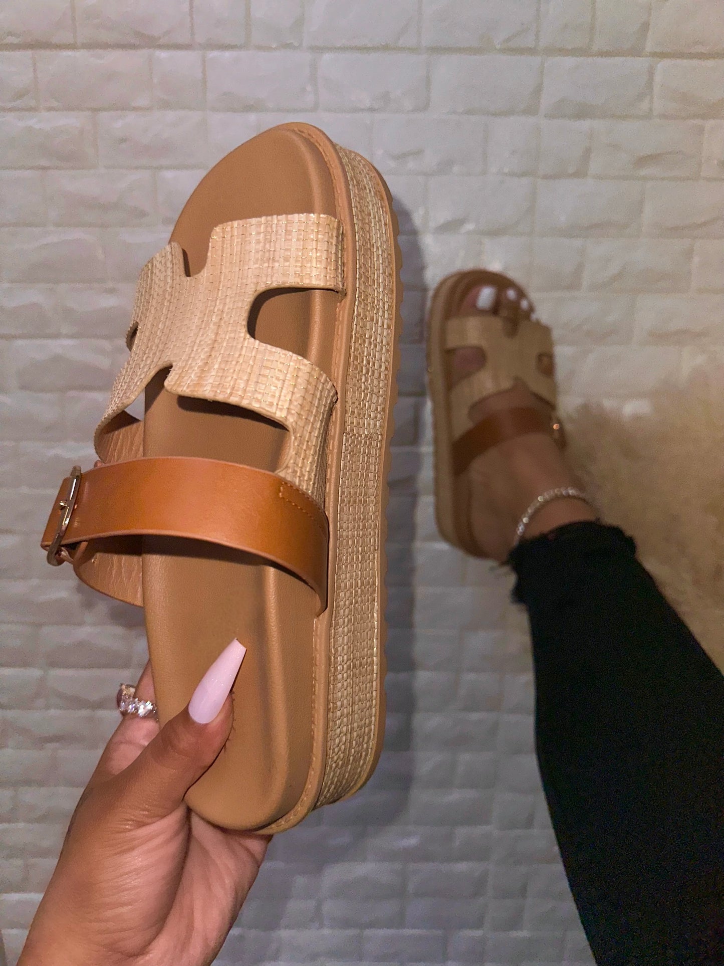 Tracy Platform Sandal - Beige/Raffia (Wide Friendly)