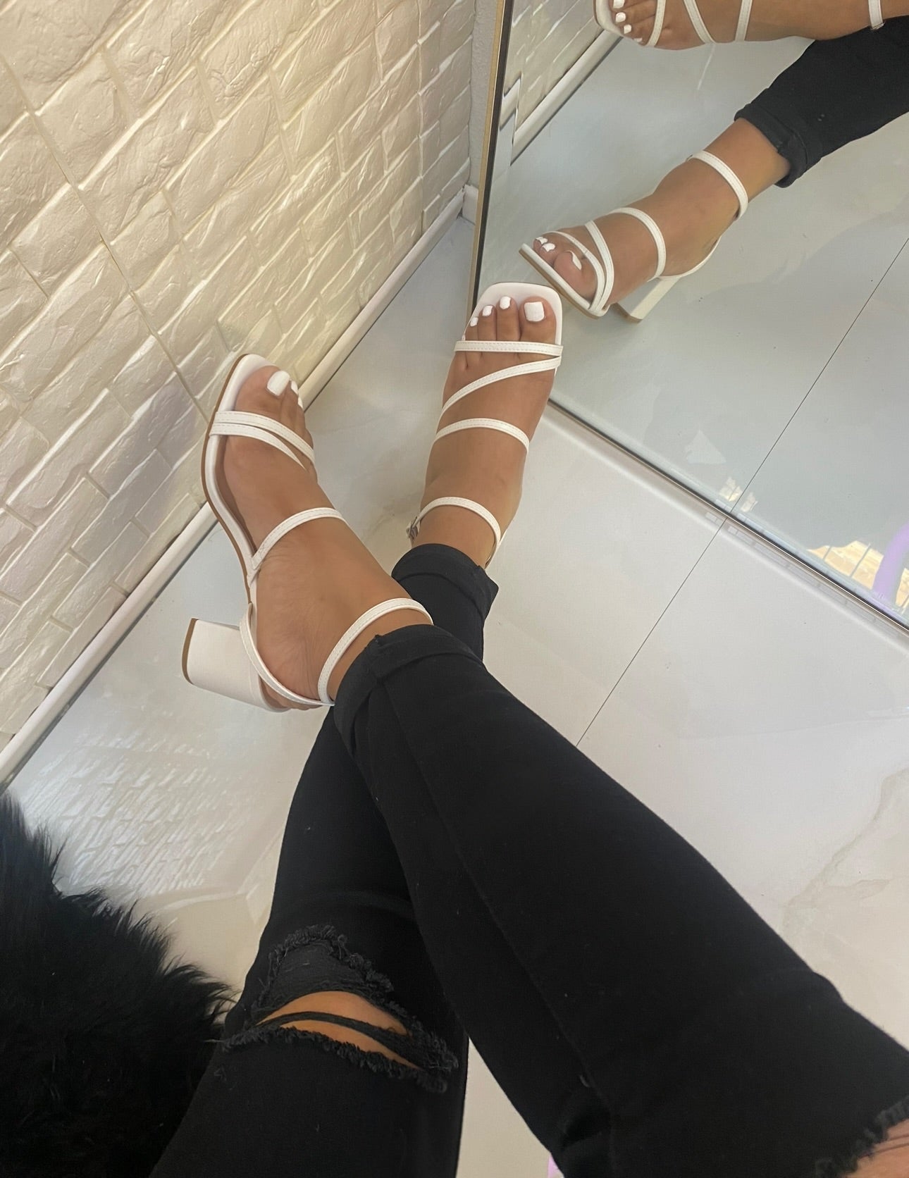 Ally Heel - Ivory (Wide Fit)