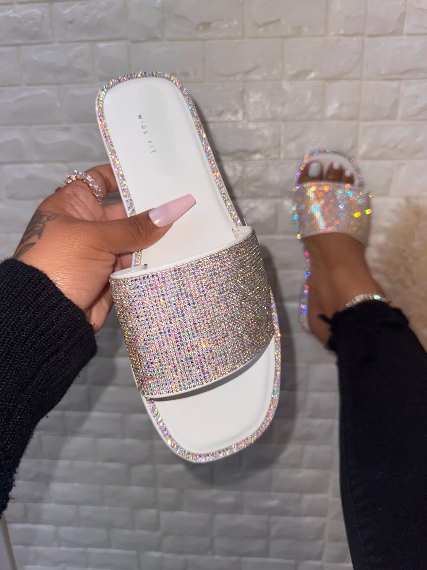 Rayene Sandal - White (Wide Width)