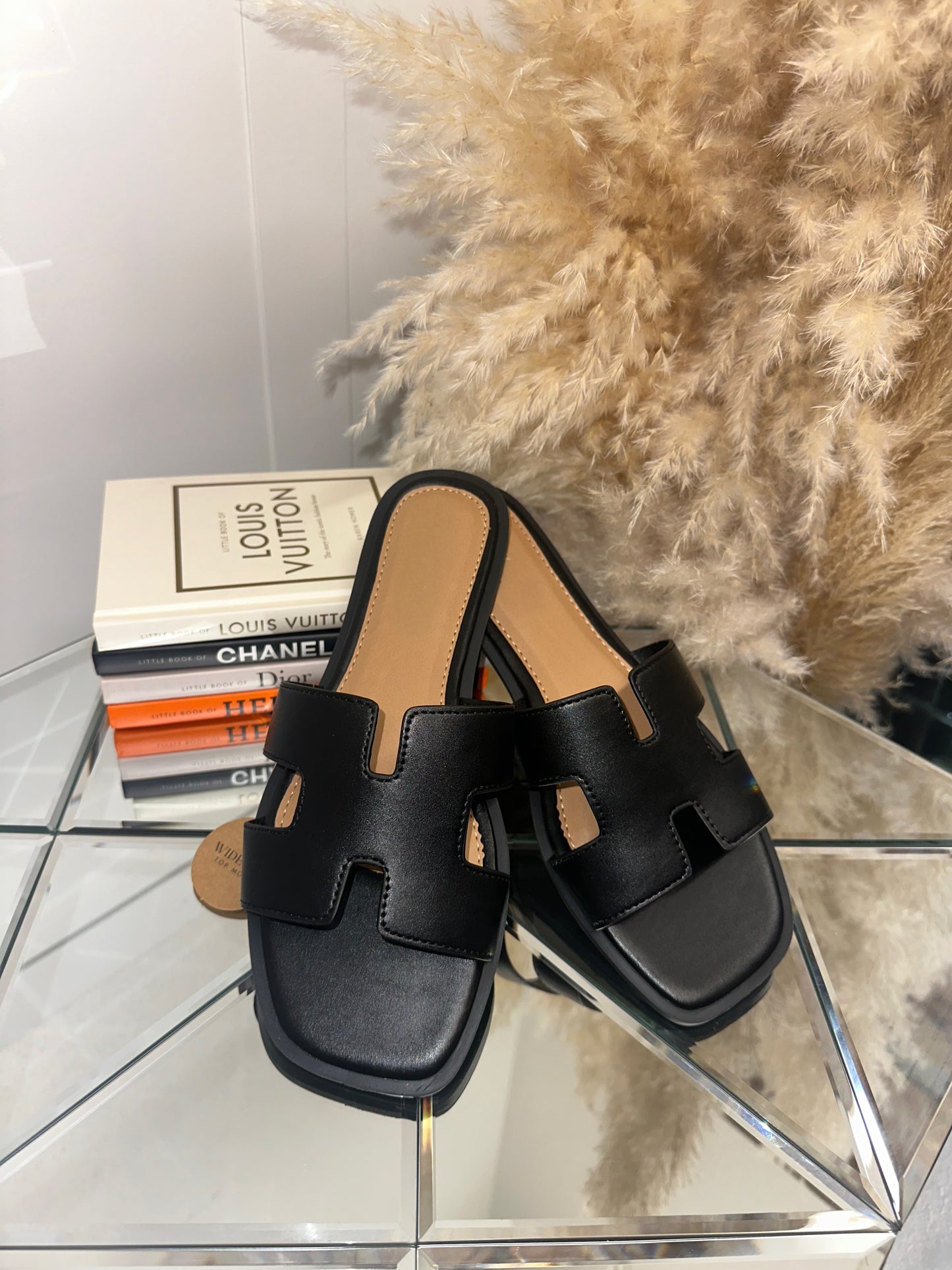 Eliza Sandal - Black (Wide Fit)