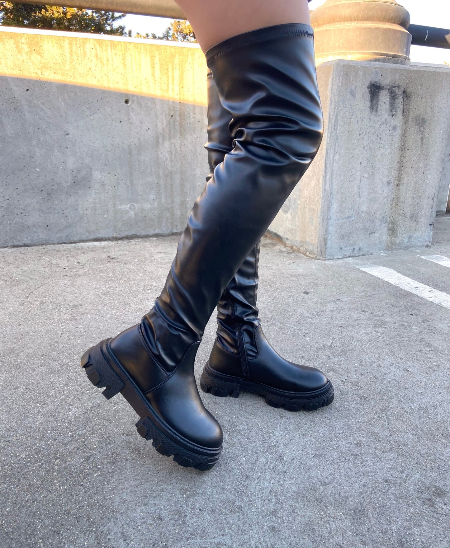 Avianna Thigh High - Black PU