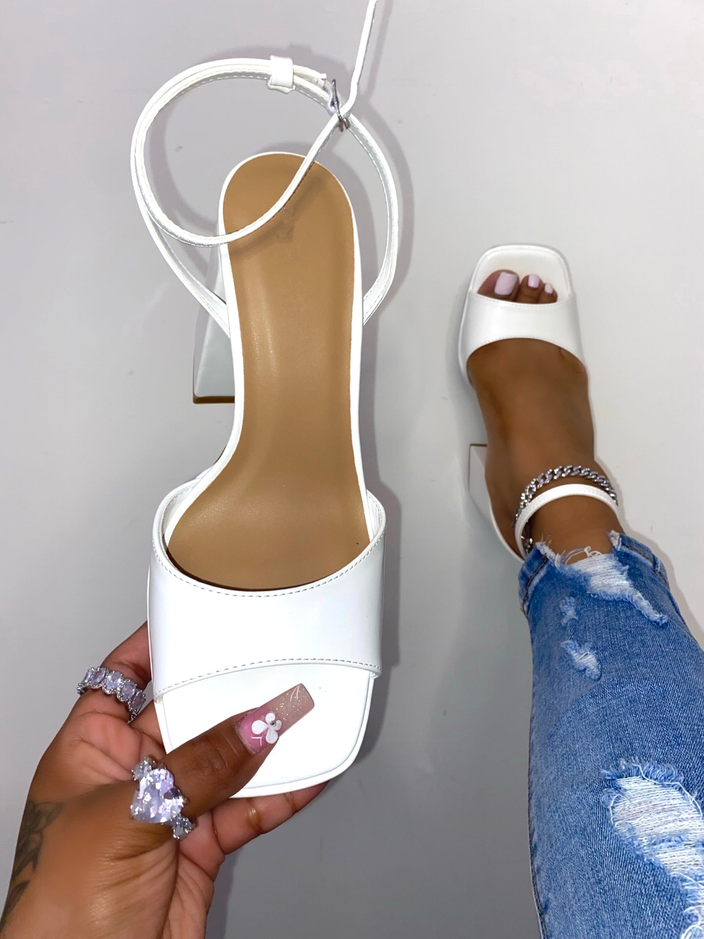 Gia Heel - White (Wide Friendly)