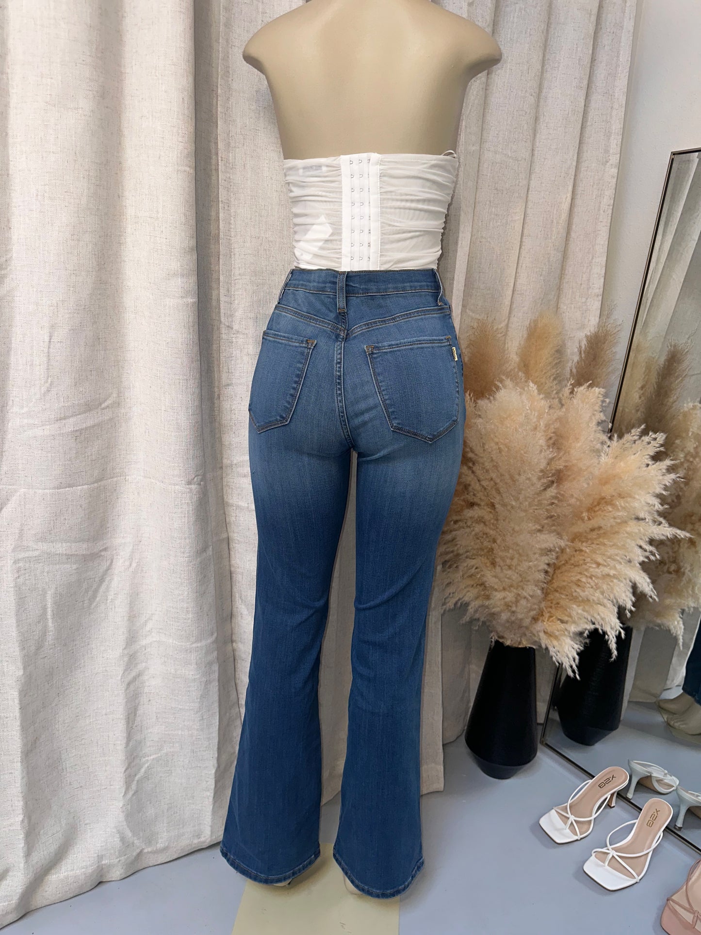 Gabriella Bootcut Jeans (Stretchy Denim)