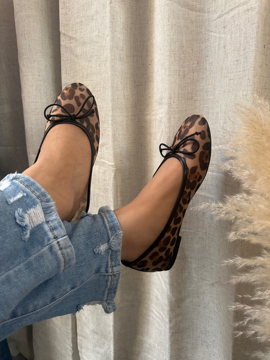 Kendall Ballerina Flats (leopard)
