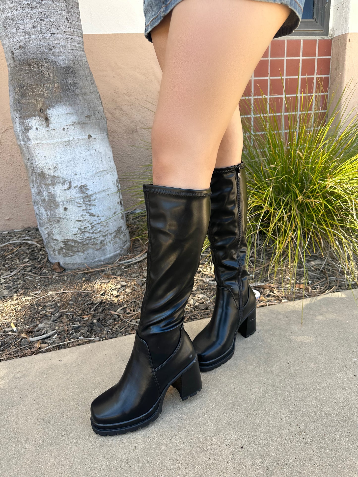 West Knee High Boot - Black (Stretchy)