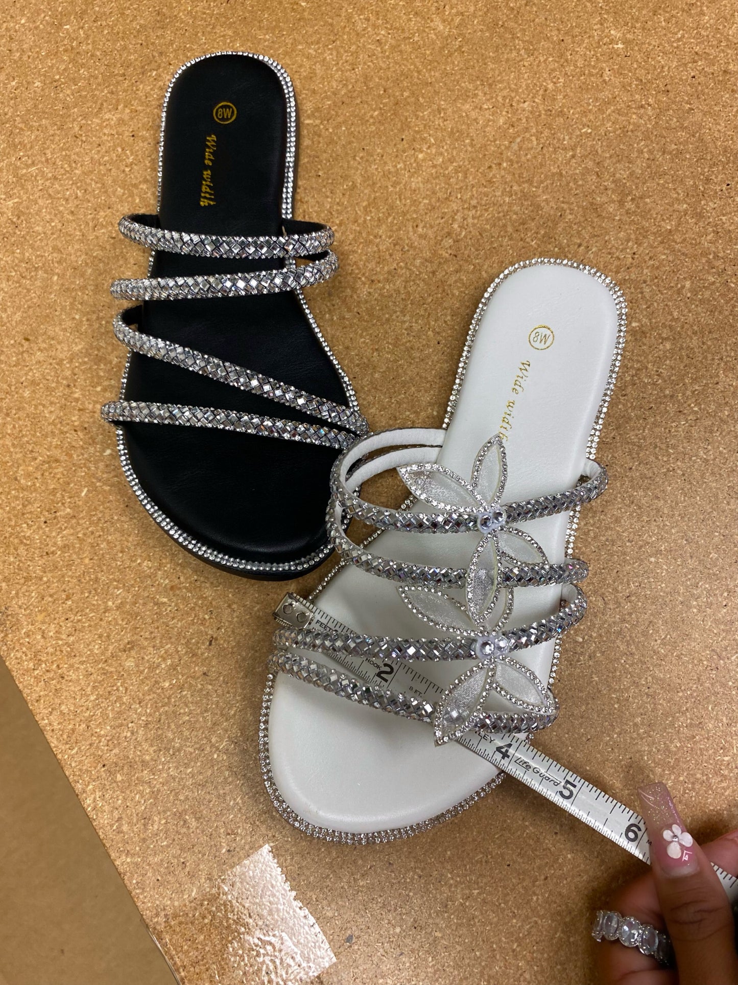 Anisah Sandal - Silver (Wide Width)