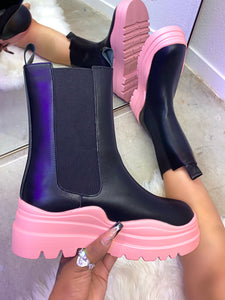 Bank Boot - Pink