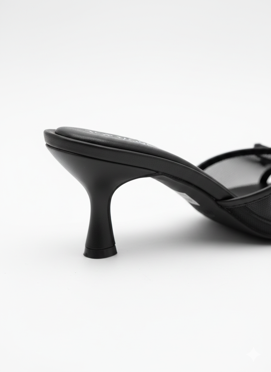 Sandra Heel - Red (Wide Friendly)