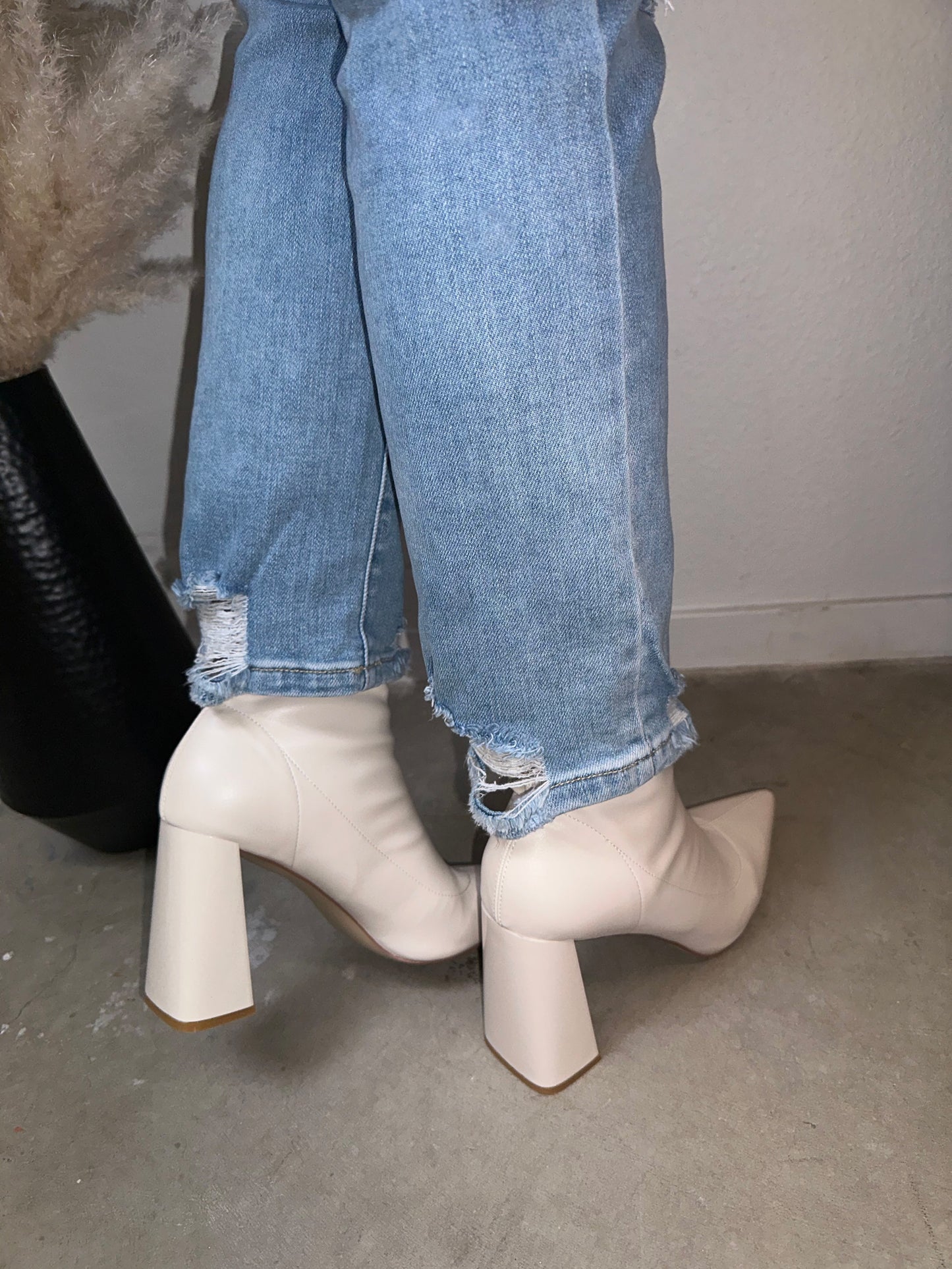 Janah Bootie - Beige