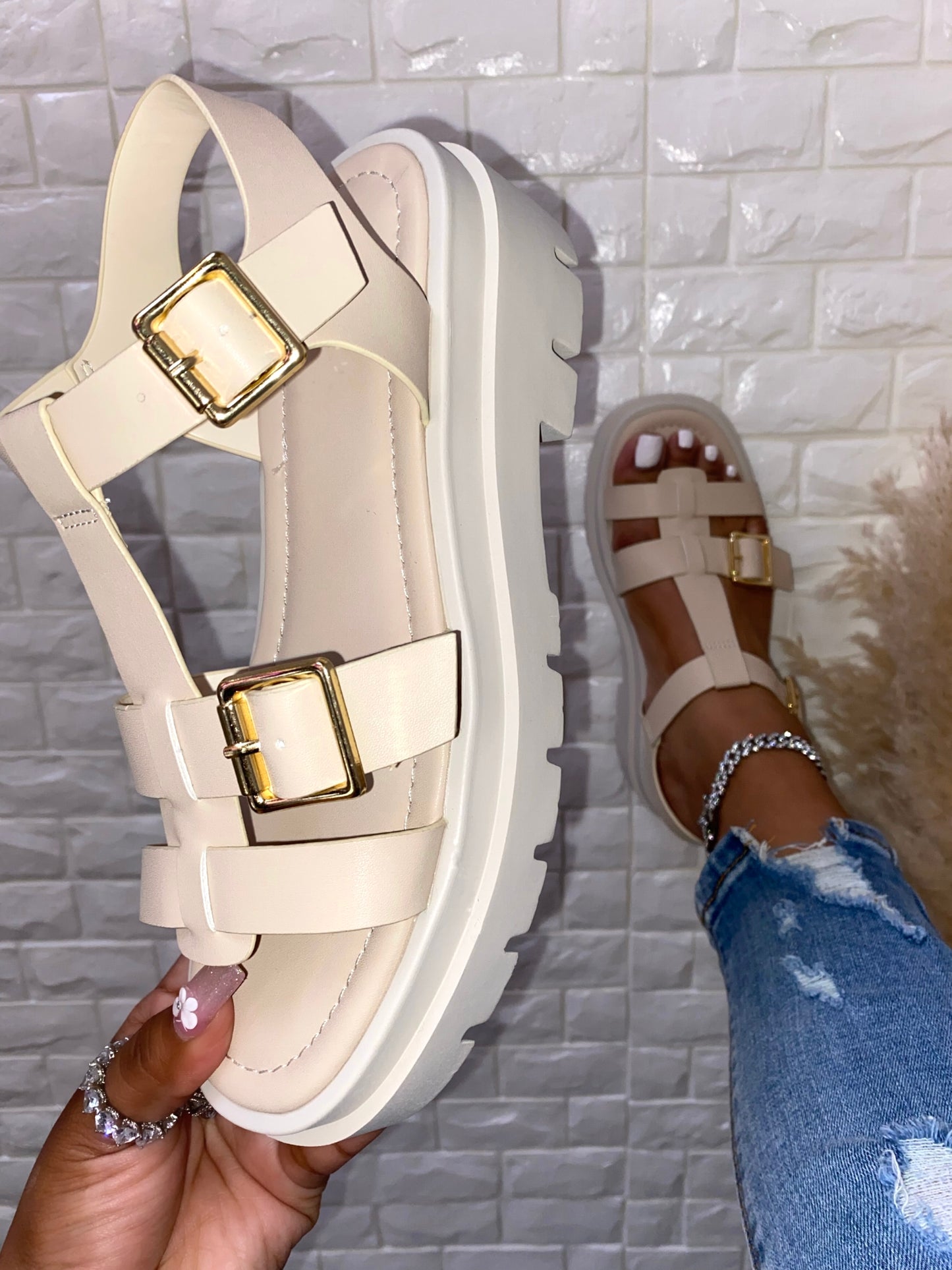 Dilia Platform Sandal - Beige (Wide Friendly)