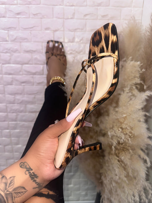 Dexi Heel - Leopard (Wide Friendly)