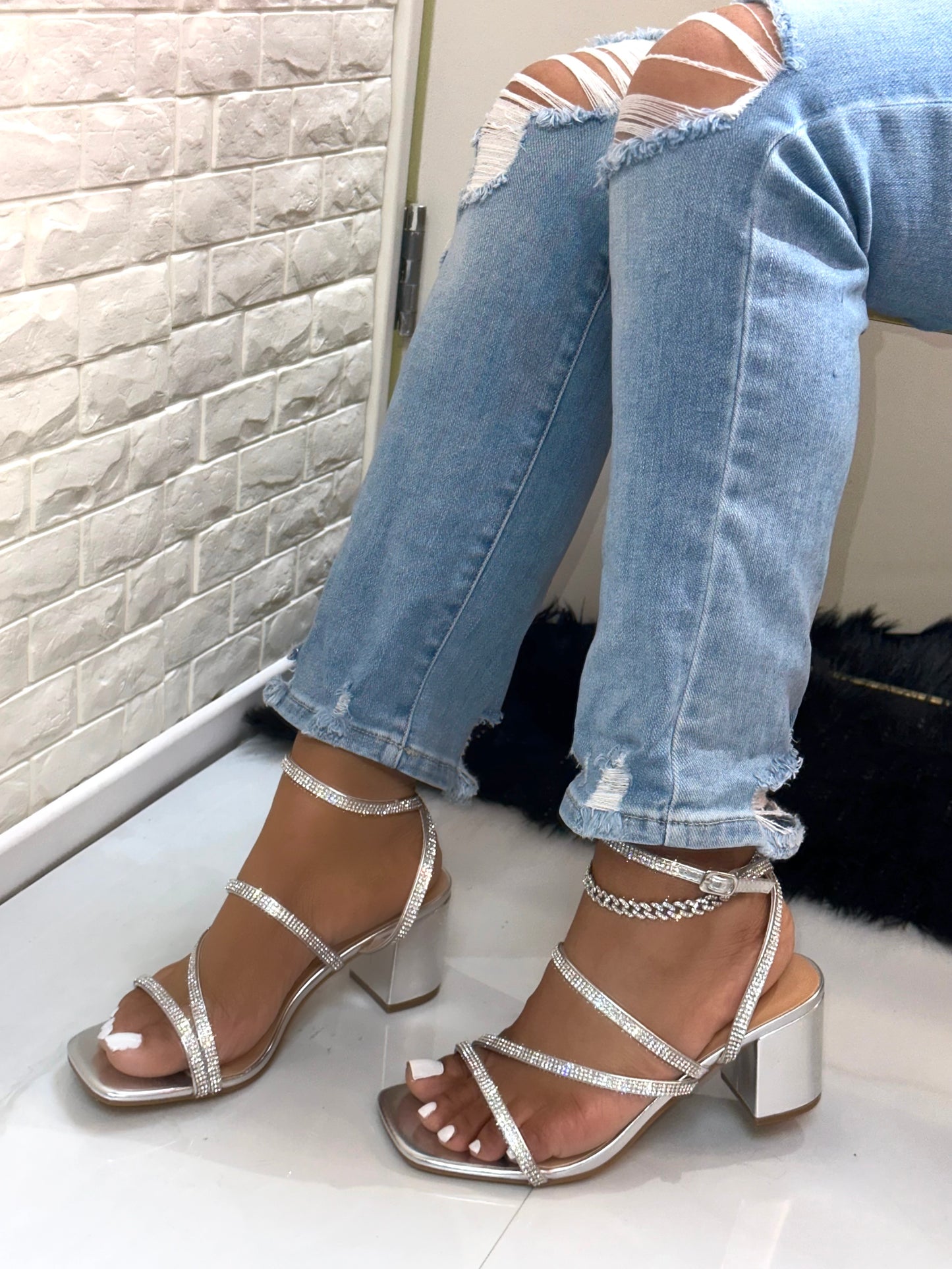 Everly Heel - Silver (Wide Fit)