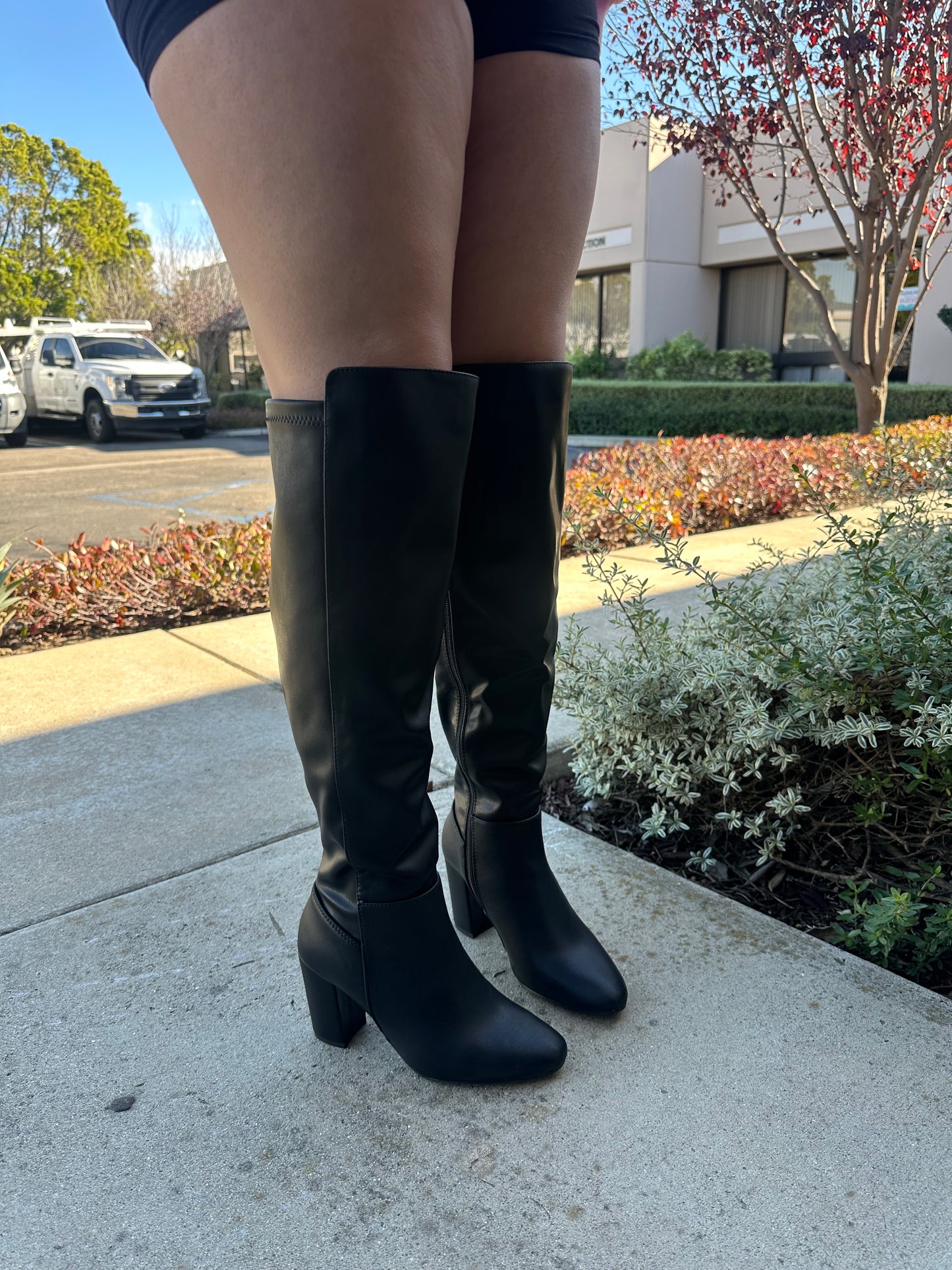 Deryn Boot - Black (Wide Calf)