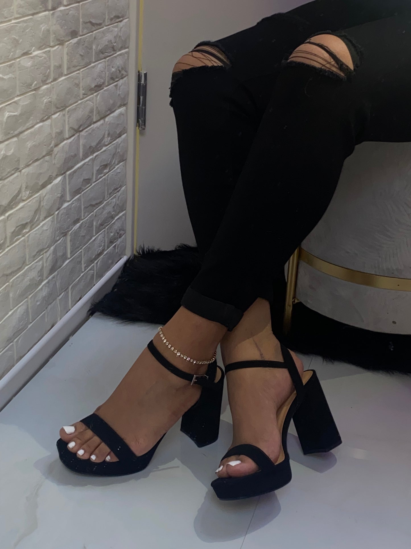 Maggie Heel - Black (Wide Fit)