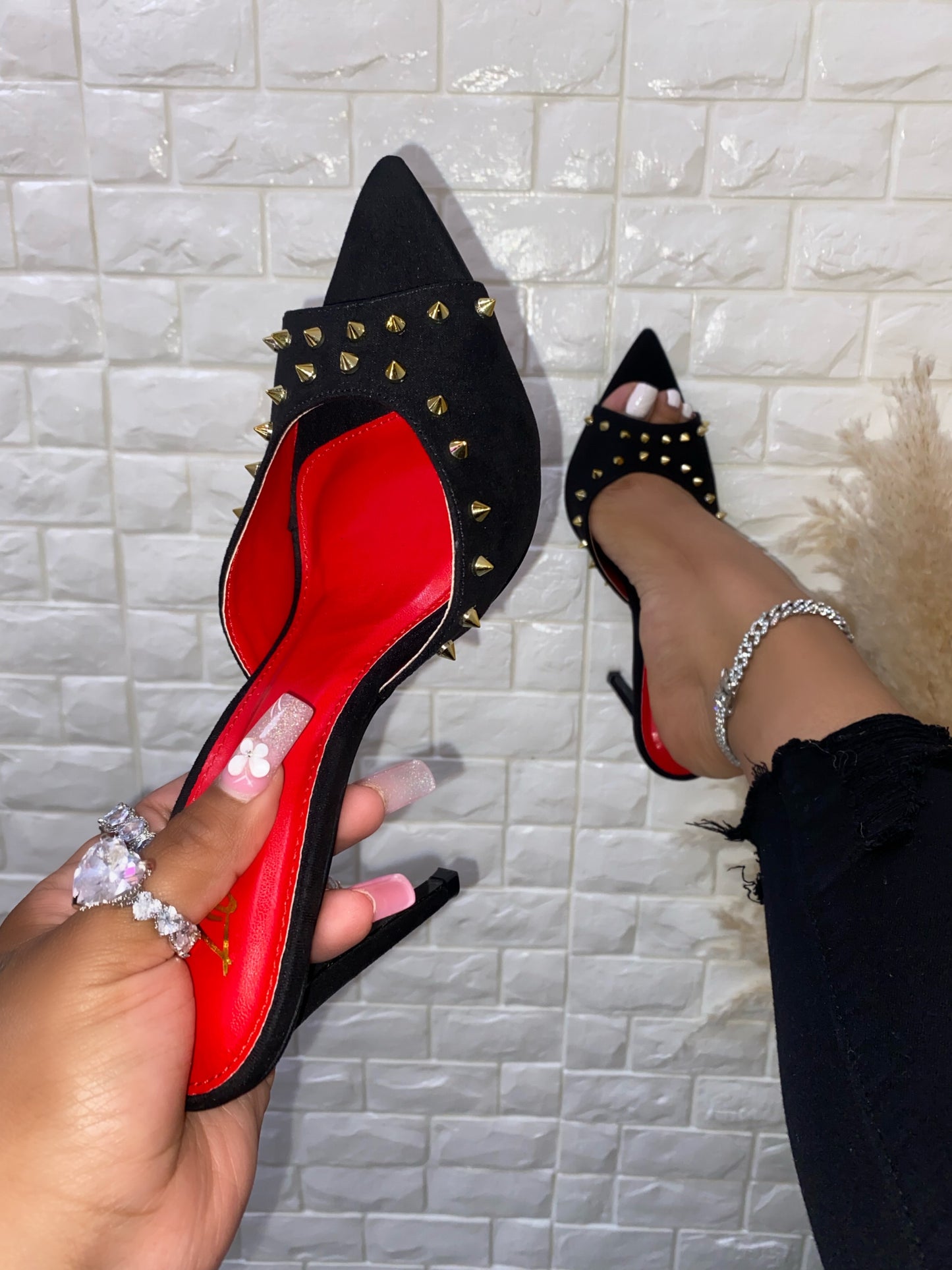 Laurent Heel - Black/Red (Wide Friendly)