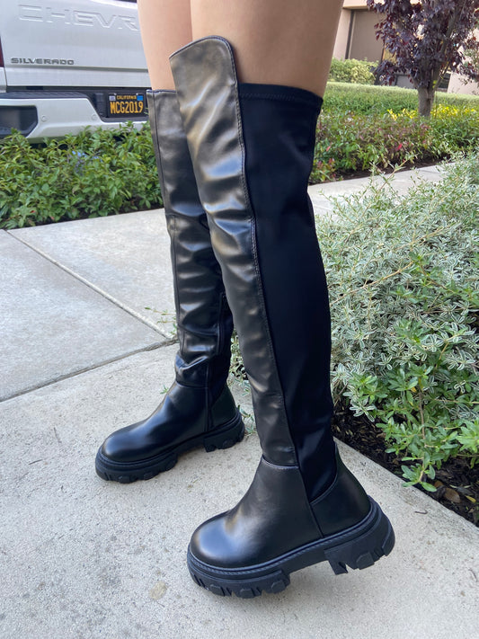 Bianca Boot - Black (Wide Friendly)