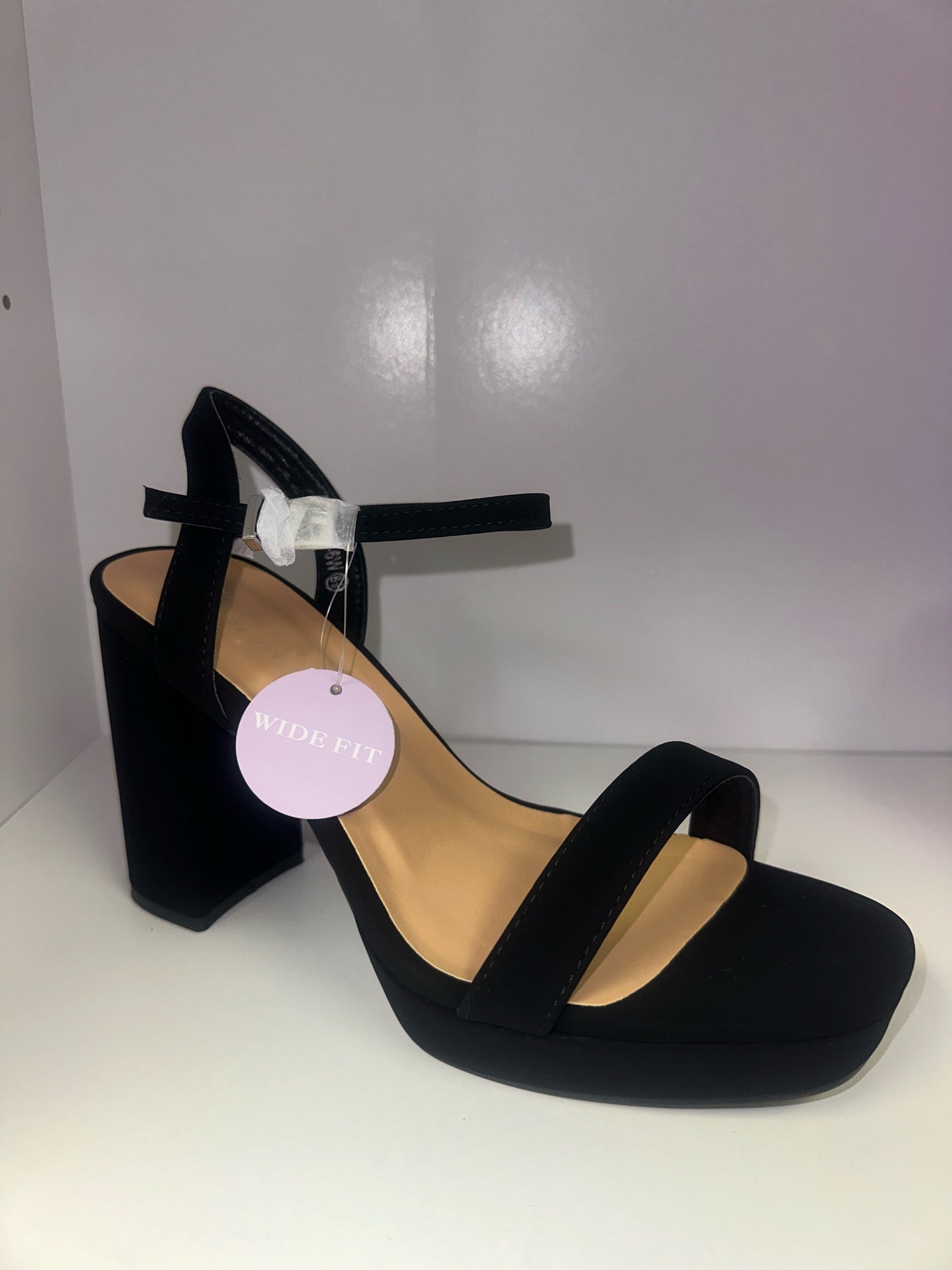 Maggie Heel - Black (Wide Fit)