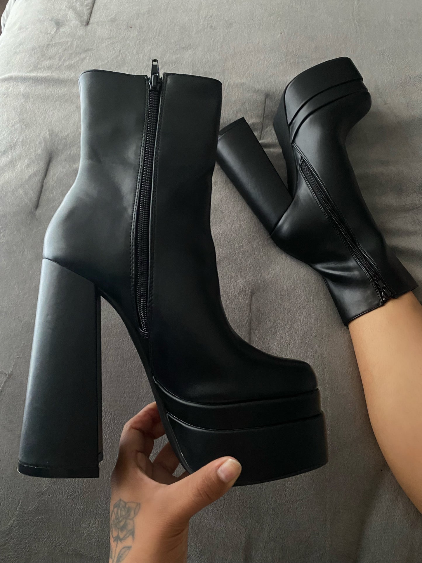 Anika Bootie - Black